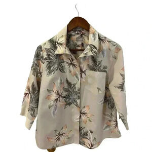 Chico’s No Iron Floral Print Button Up Top Size 1P 8/10P